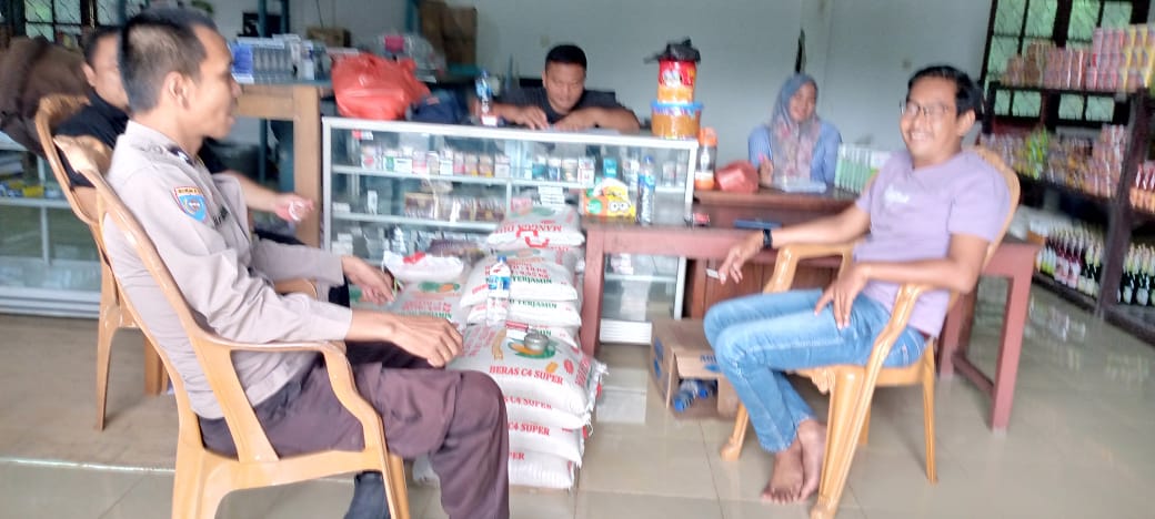 Polsek Tapung Hilir Sampaikan Pemilu Damai Dengan Cara Bertatap Muka